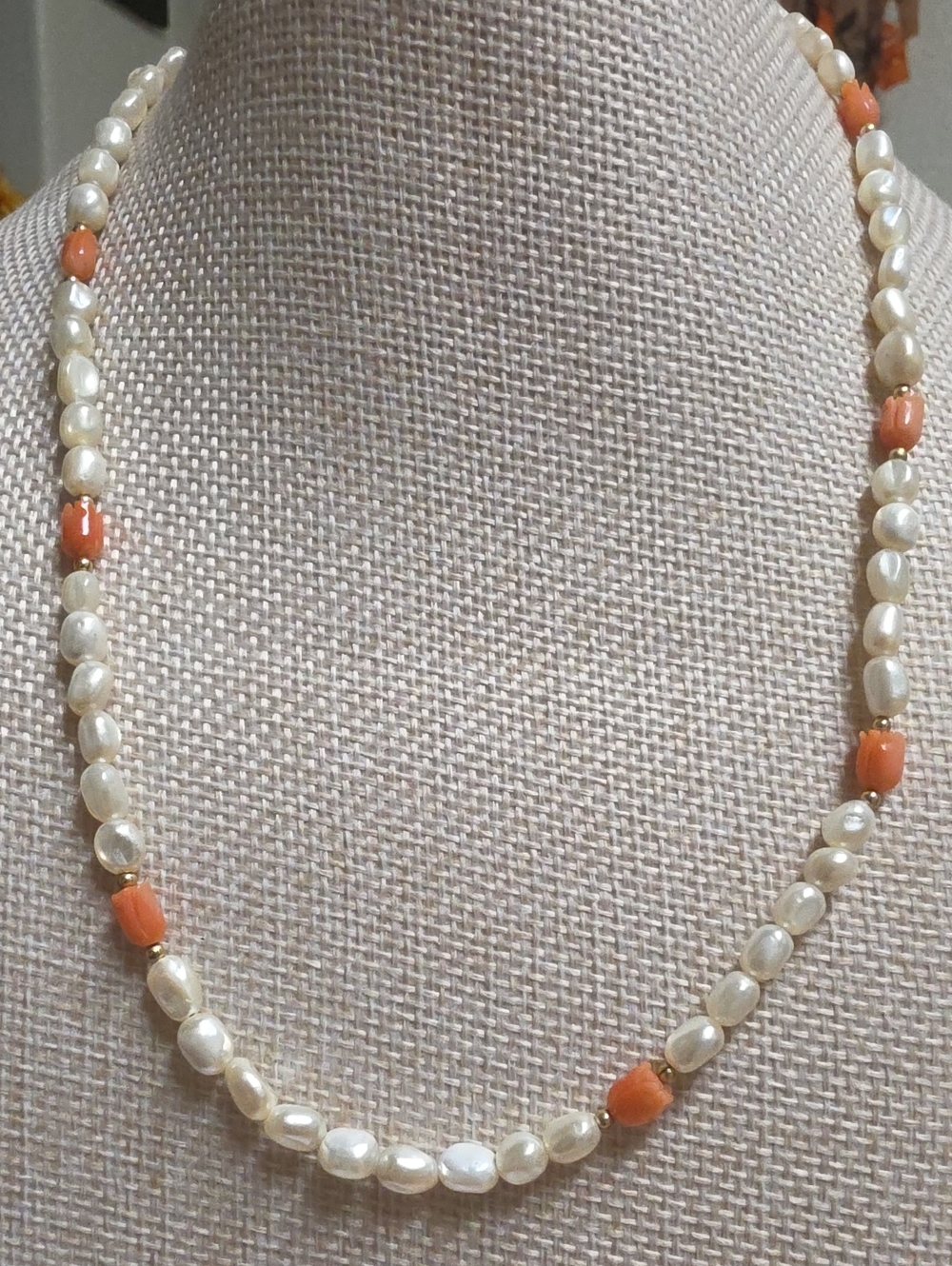 14K G.F.Fresh Water Cultured Pearl & Carved Salmon Coral Tulip Bead Necklace